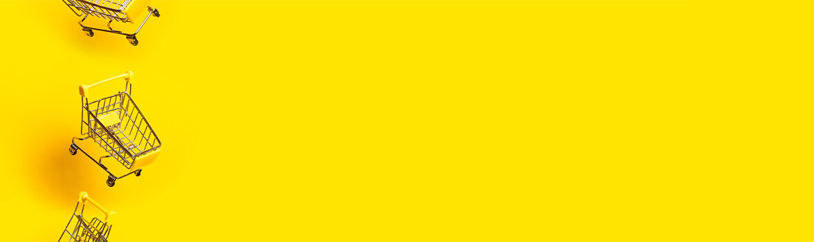 Spadające w&oacute;zki sklepowe.