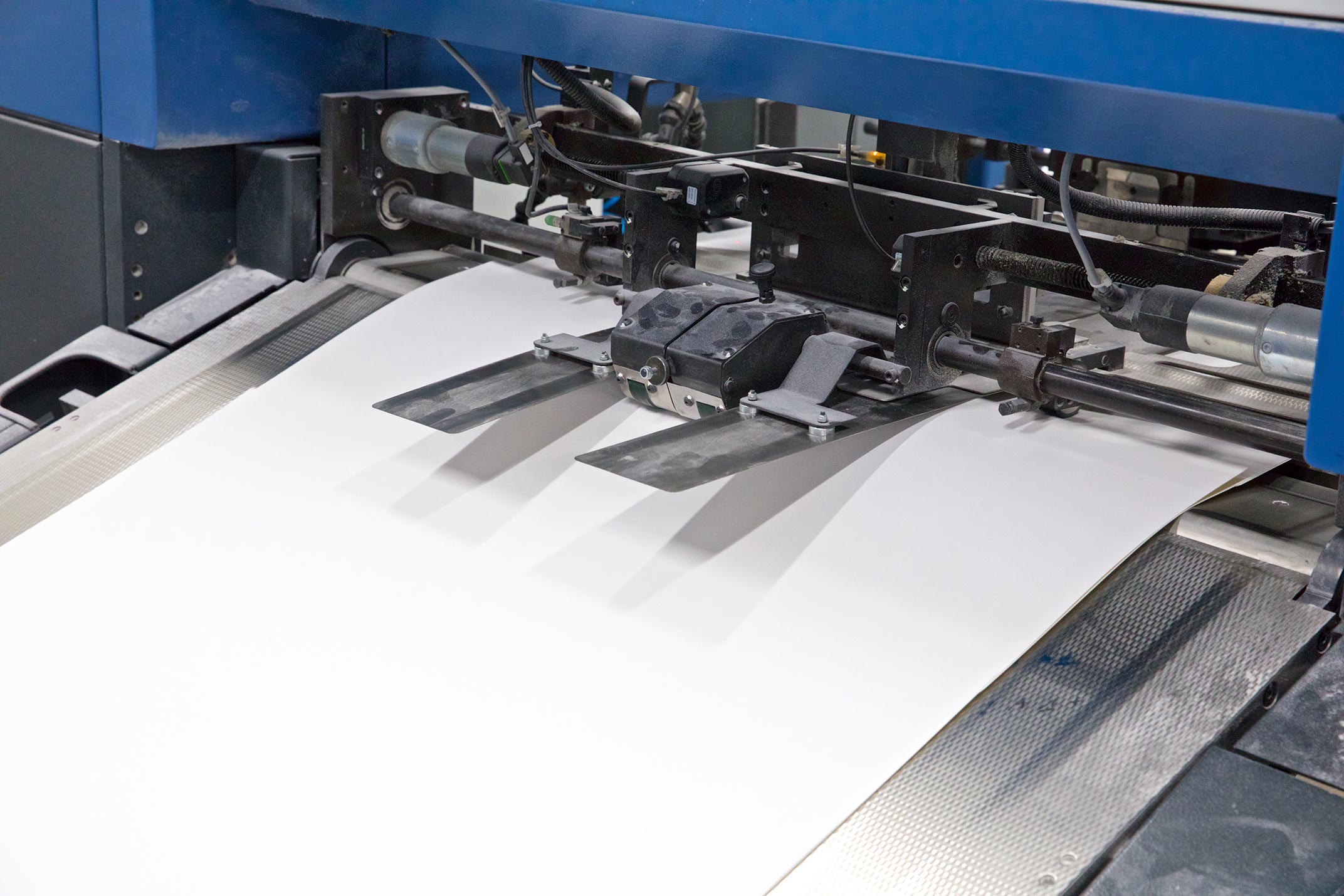 Wdrożenie nowej gamy produkt&oacute;w z nadrukowanymi strukturami elektroluminescencyjnymi będących efektem prac badawczych