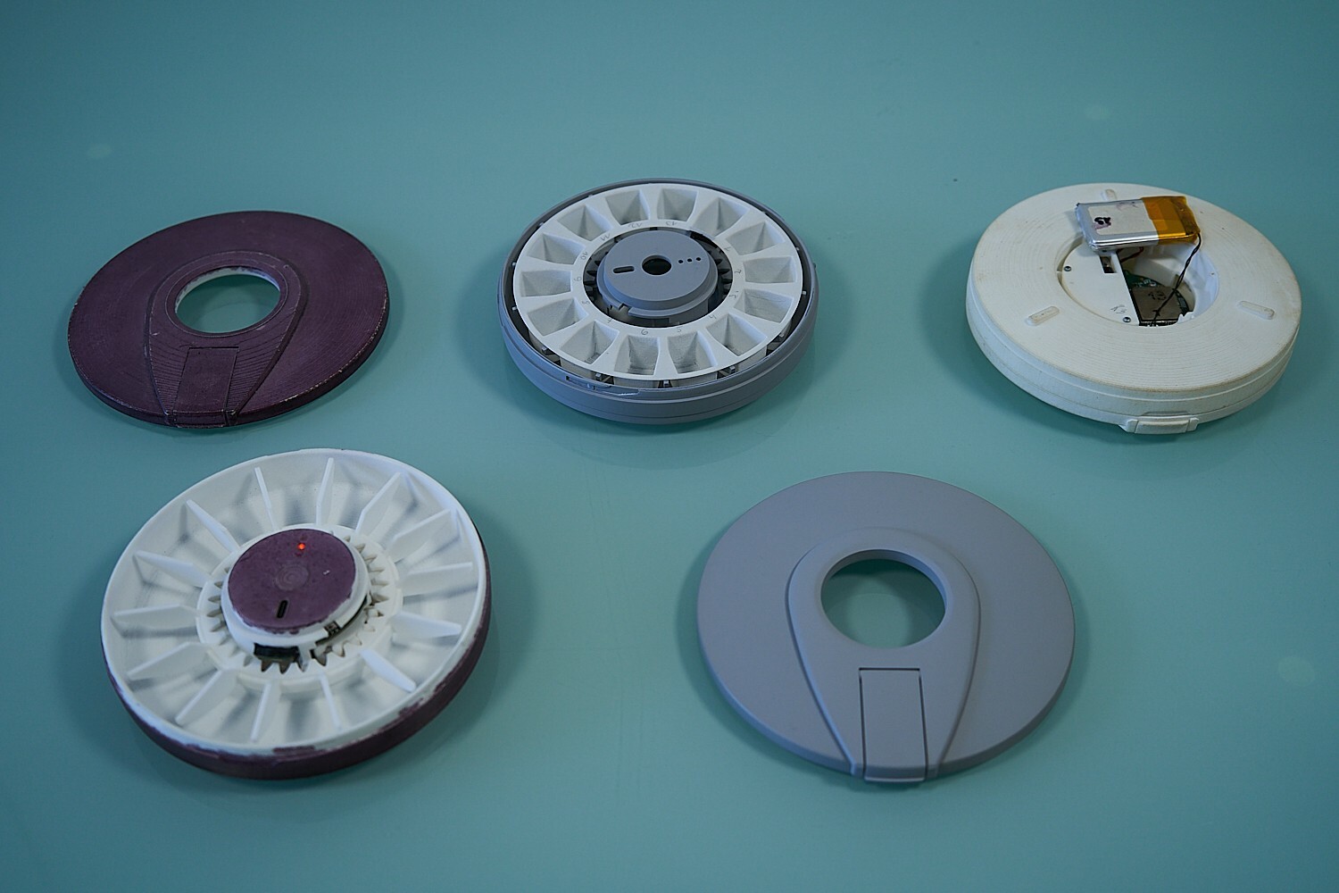 dyspenser lek&oacute;w 